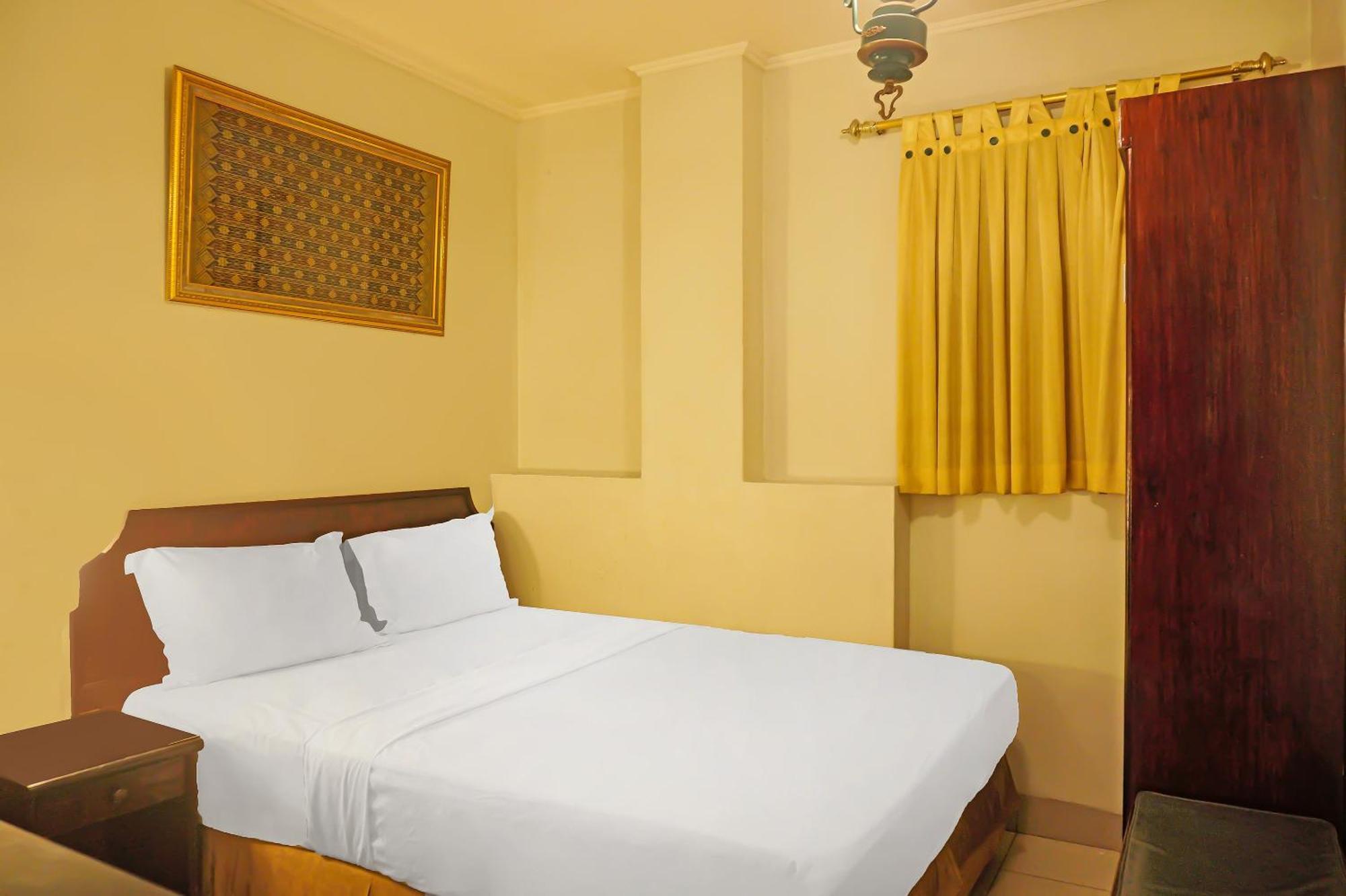 Super Oyo Collection O 92690 Hotel Limas パレンバン エクステリア 写真