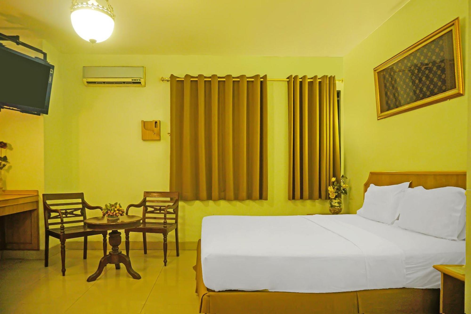 Super Oyo Collection O 92690 Hotel Limas パレンバン エクステリア 写真