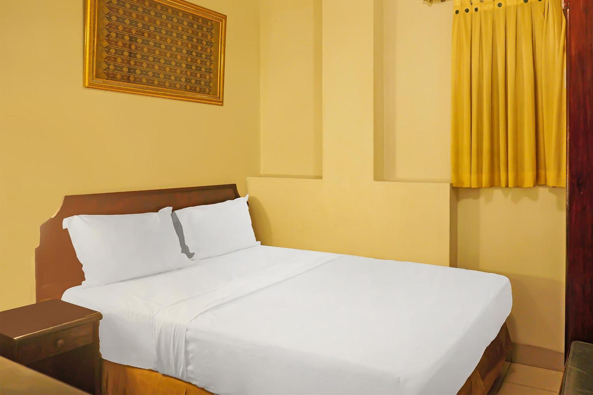 Super Oyo Collection O 92690 Hotel Limas パレンバン エクステリア 写真