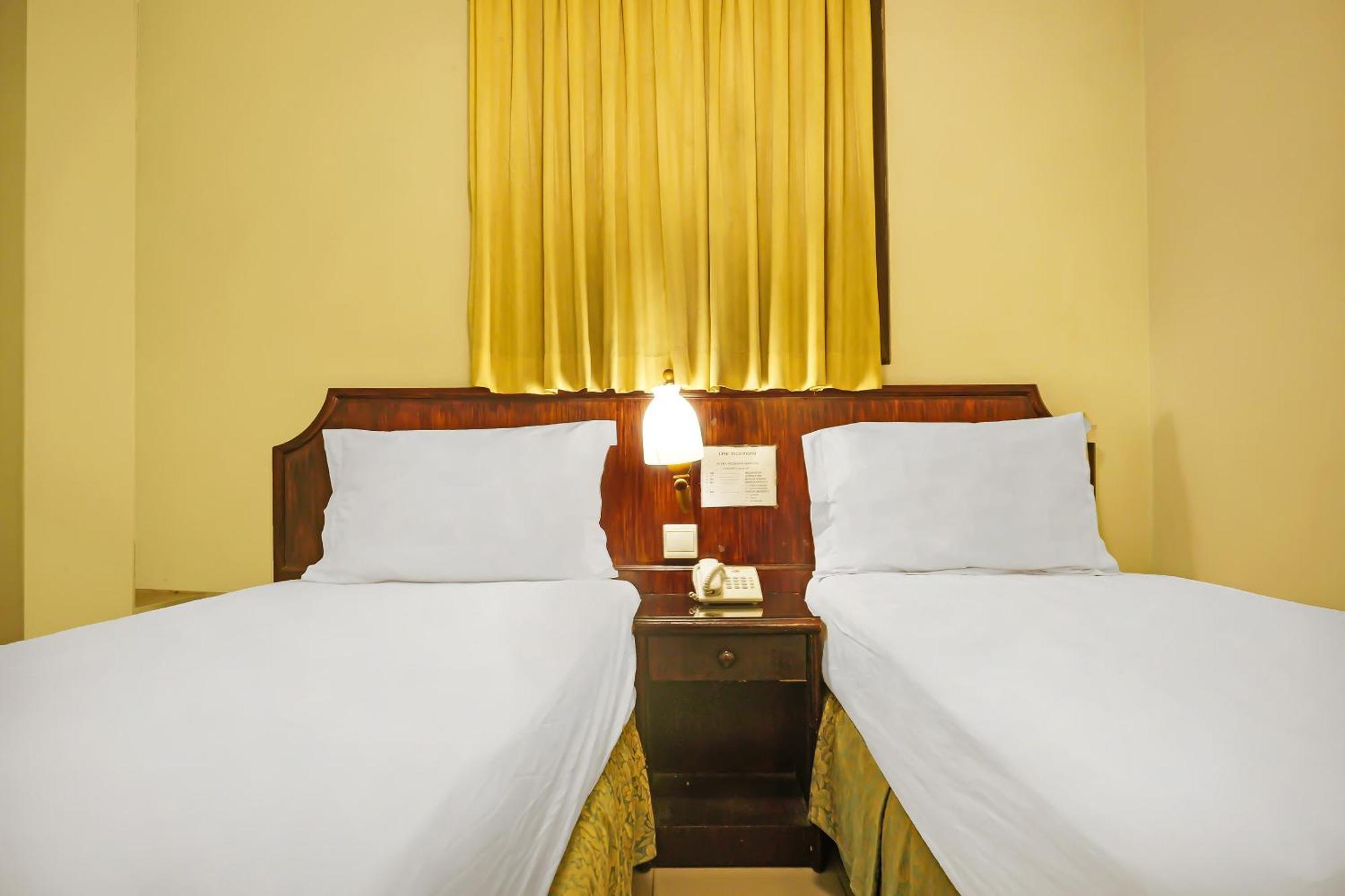 Super Oyo Collection O 92690 Hotel Limas パレンバン エクステリア 写真